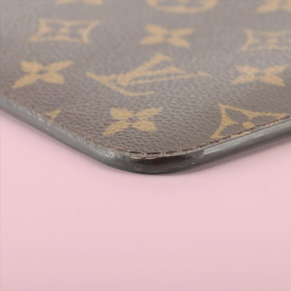 Louis Vuitton Neverfull Pochette MM in Monogram Canvas - Picture 12 of 12
